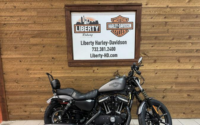 2016 Harley-Davidson® Iron 883™ Charcoal Denim XL883N