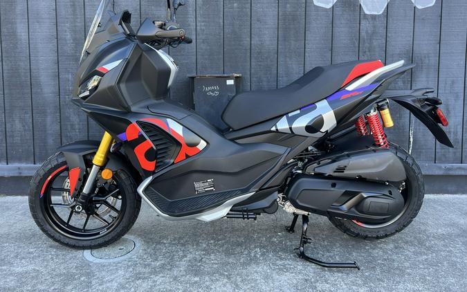 2027 Aprilia SR GT 400 Rally Replica