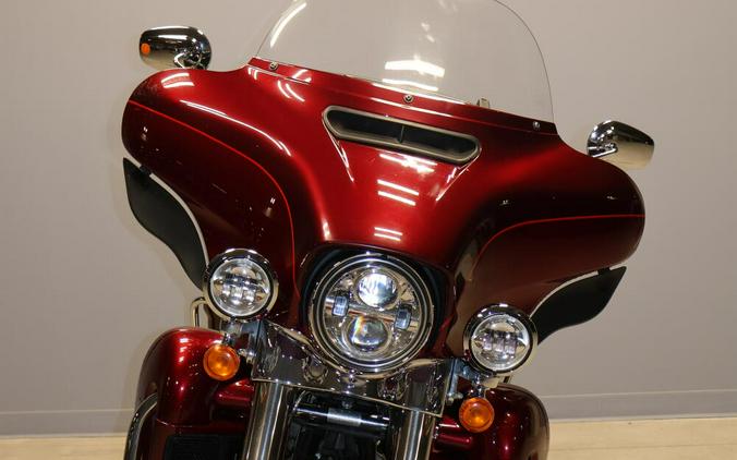 2017 Harley-Davidson Ultra Limited FLHTK
