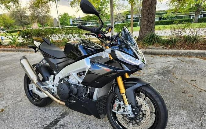 2022 Aprilia Tuono V4