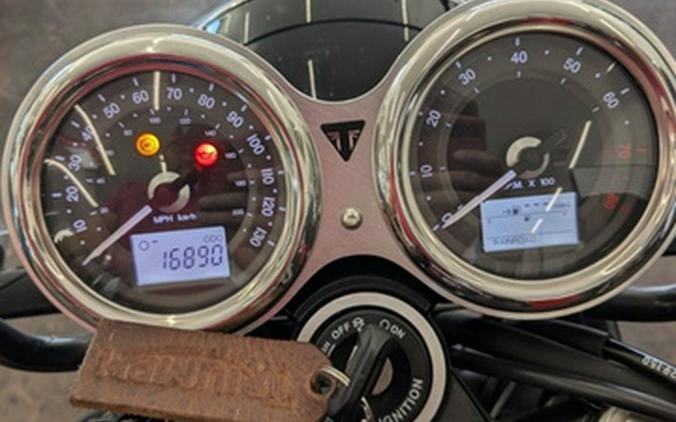 2016 Triumph Bonneville T120 Cinder Red Base