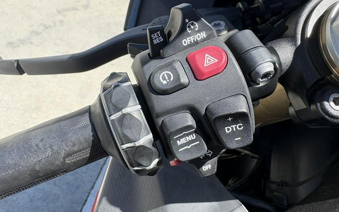 2022 BMW S 1000 RR