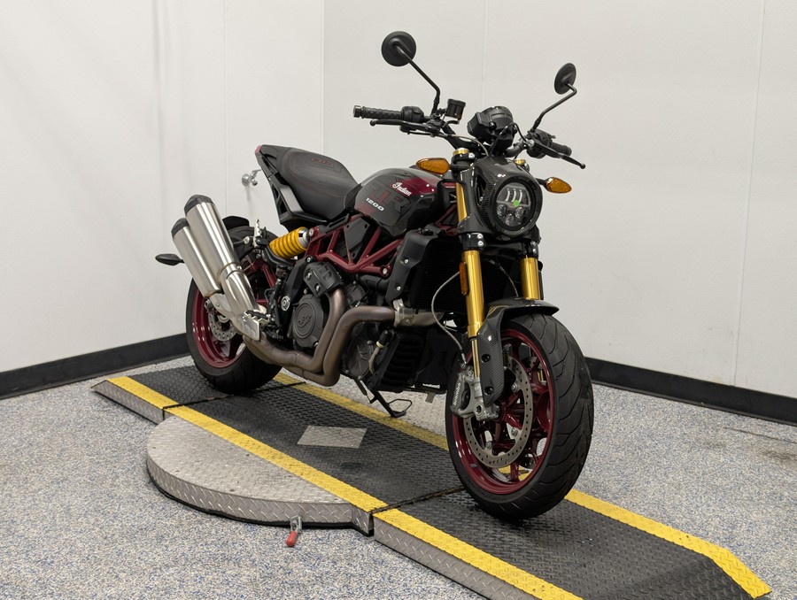 2024 Indian Motorcycle FTR R Carbon
