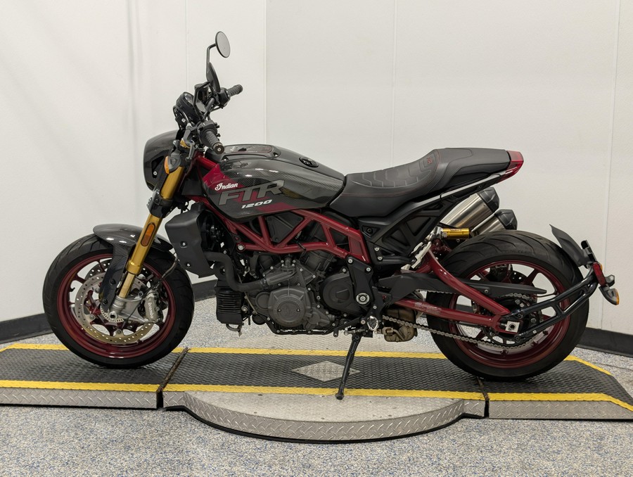 2024 Indian Motorcycle FTR R Carbon