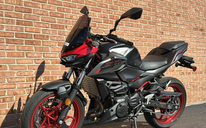 2024 Kawasaki Z500 SE ABS