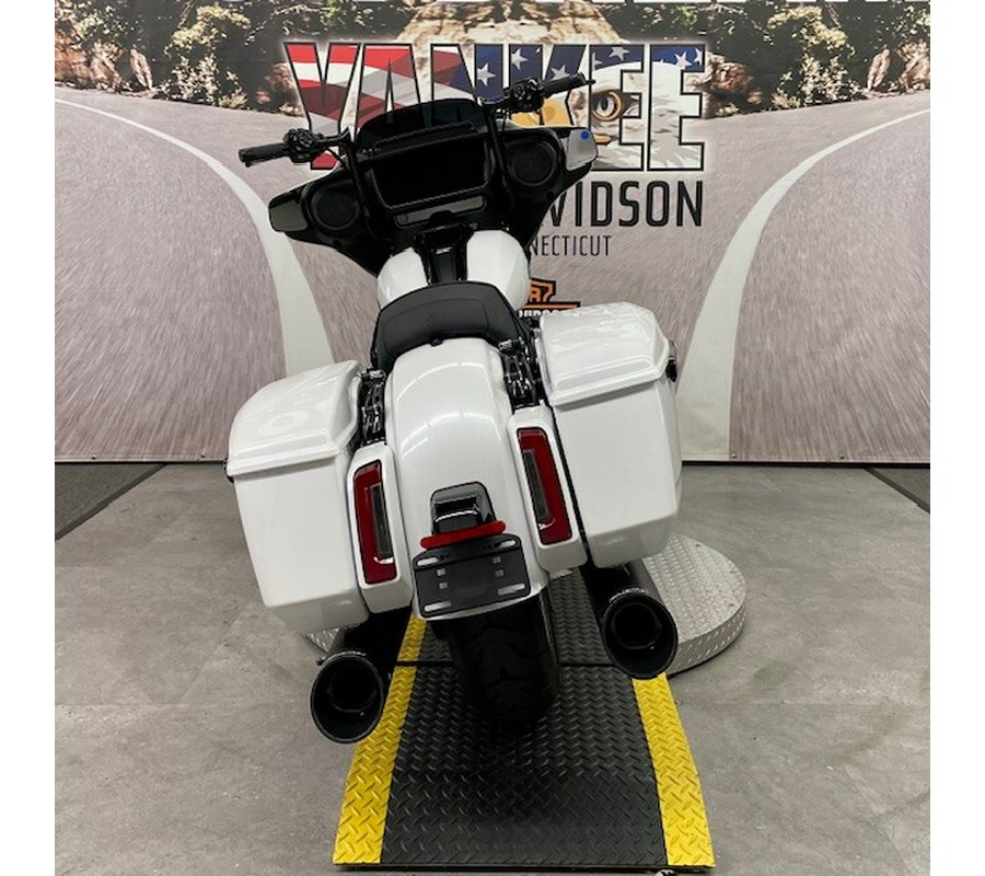 2024 FLHX Street Glide®