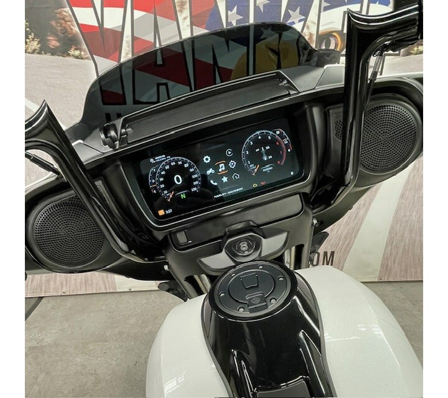 2024 FLHX Street Glide®