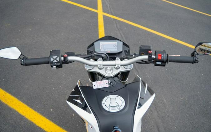 2017 KTM 690 Duke 690