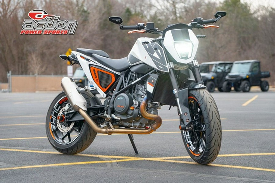 2017 KTM 690 Duke 690