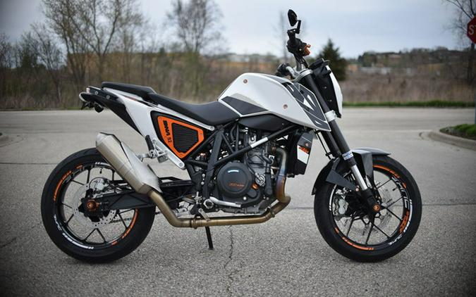 2017 KTM 690 Duke 690