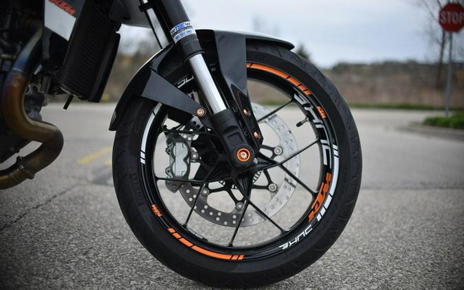2017 KTM 690 Duke 690