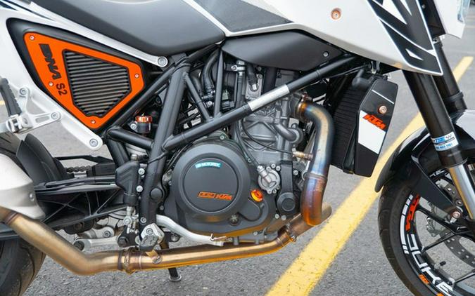 2017 KTM 690 Duke 690