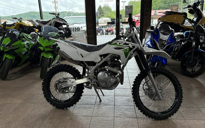 2026 Kawasaki KLX 230R - CRATE