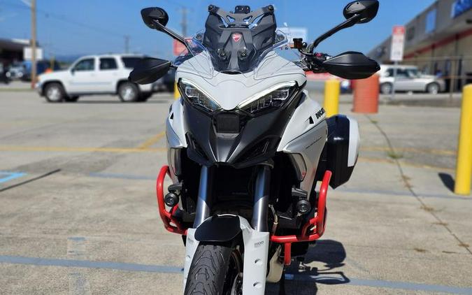 2023 Ducati Multistrada V4S Iceberg White - Alloy Wheels