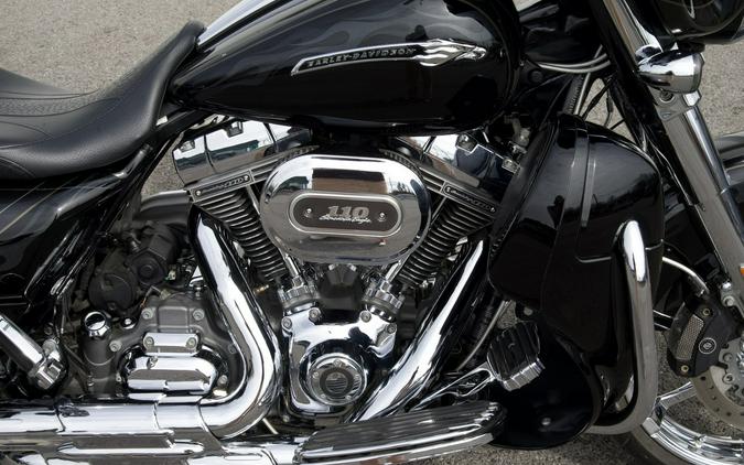 2012 Harley-Davidson® FLHXSE3 CVO Street Glide