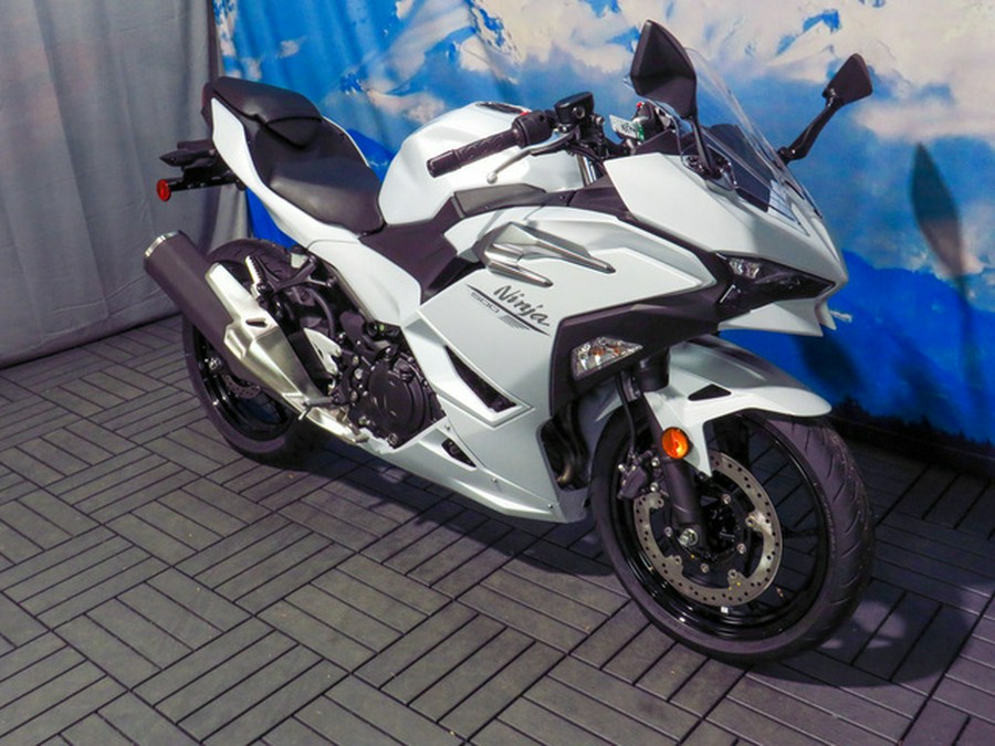 2025 Kawasaki Ninja 500