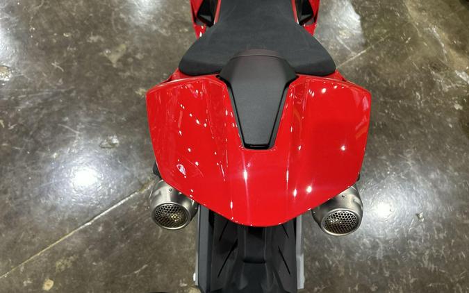 2026 Ducati PANIGALE V2 S 896