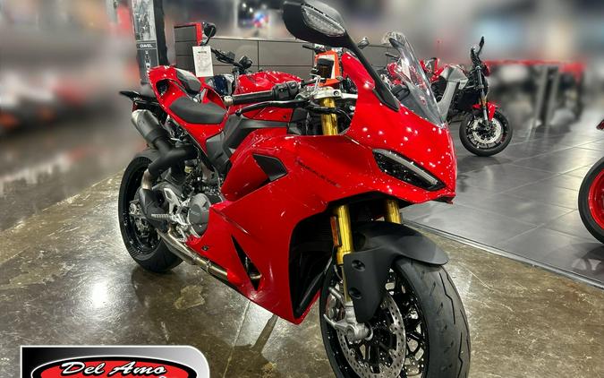 2026 Ducati PANIGALE V2 S 896