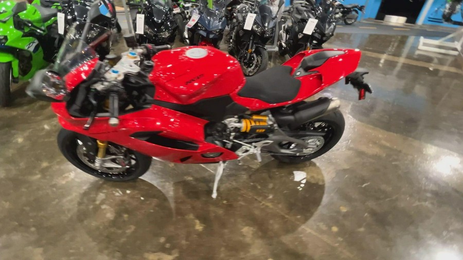 2026 Ducati PANIGALE V2 S 896