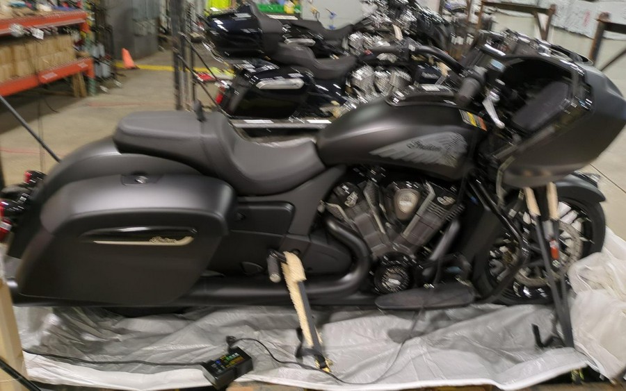 2024 Indian Motorcycle Challenger Dark Horse Spirit Smoke