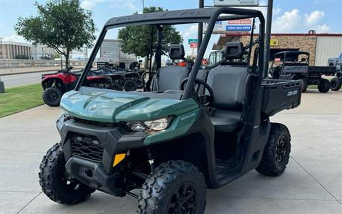 2026 Can-Am Defender DPS HD7