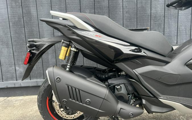 2027 Aprilia SR GT 400