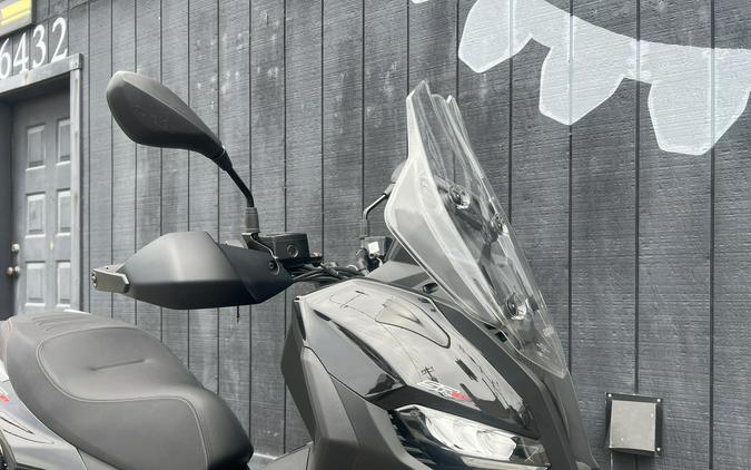 2027 Aprilia SR GT 400