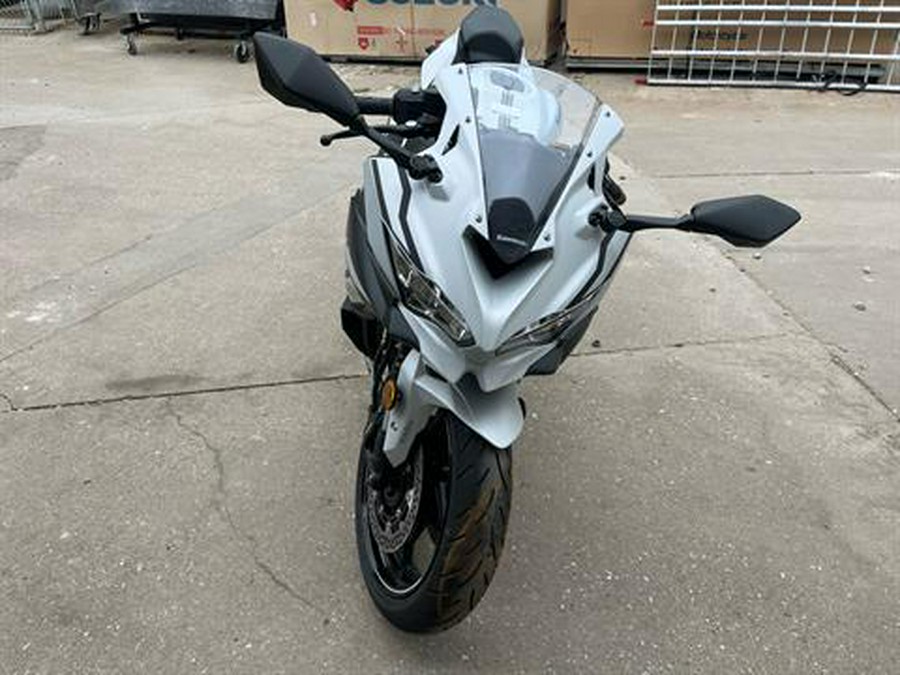 2025 Kawasaki Ninja ZX-4RR ABS