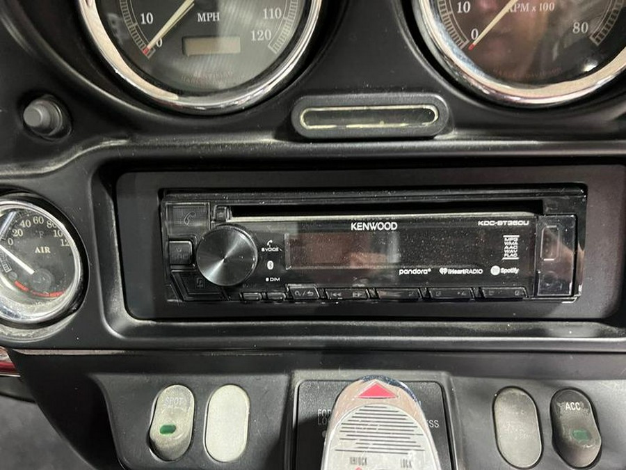 2001 Harley-Davidson® FLHTCI - Electra Glide® Classic Injection