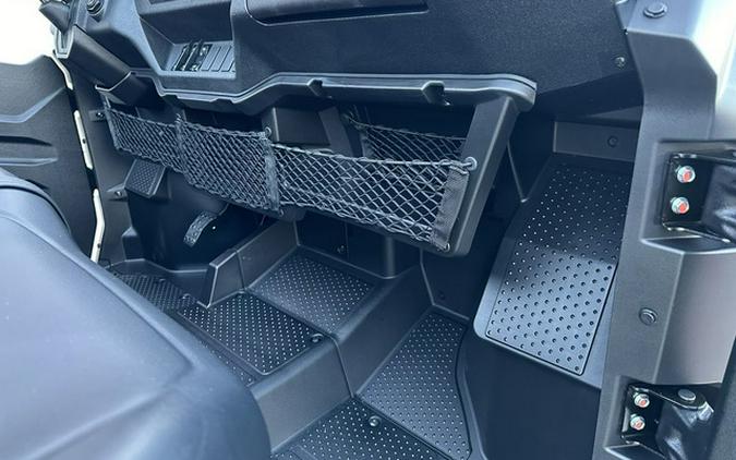 2025 Honda Pioneer 1000-5 Deluxe