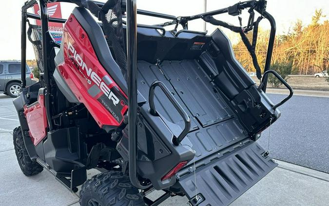 2025 Honda Pioneer 1000-5 Deluxe