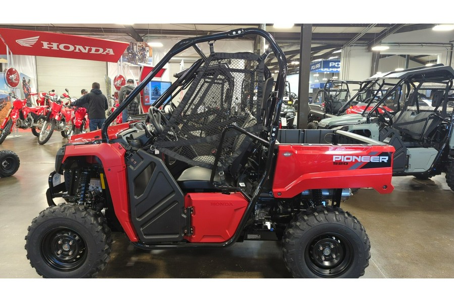 2026 Honda PIONEER 520