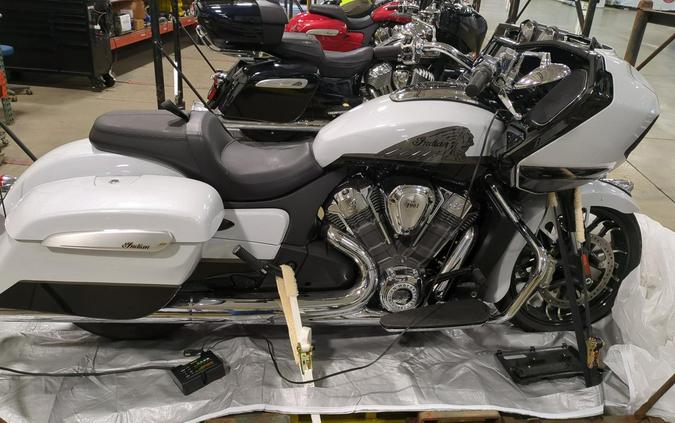 2024 Indian Motorcycle Challenger Limited