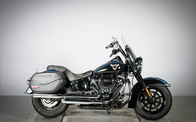 2018 Harley-Davidson 115th Anniversary Heritage Classic 114 FLHCS-ANN