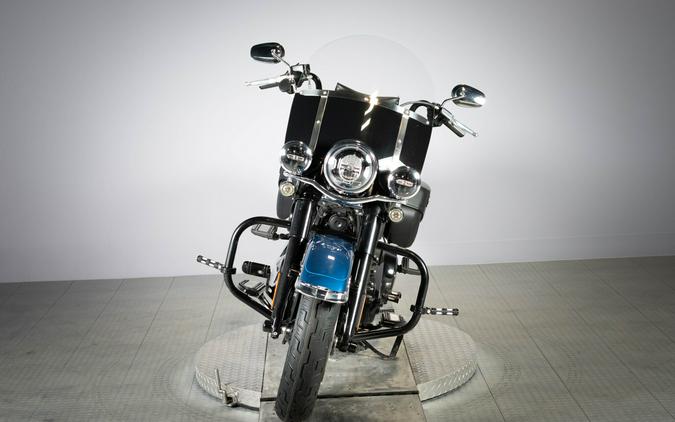 2018 Harley-Davidson 115th Anniversary Heritage Classic 114 FLHCS-ANN