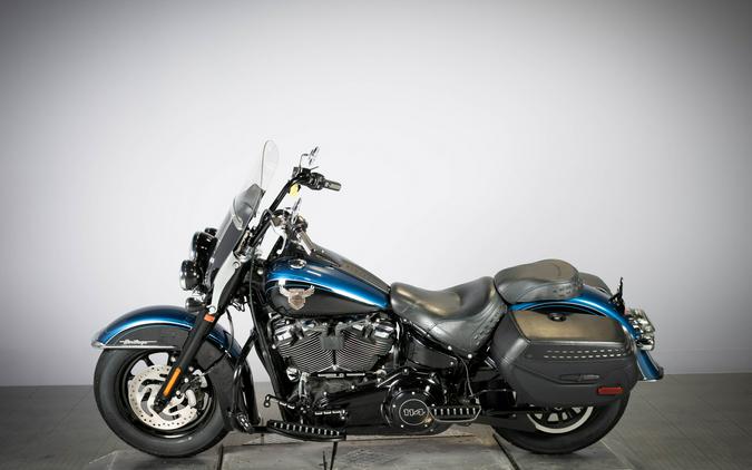 2018 Harley-Davidson 115th Anniversary Heritage Classic 114 FLHCS-ANN