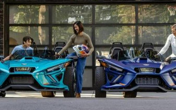 2022 Polaris Slingshot® Slingshot® R Pacific Teal Fade (AutoDrive)