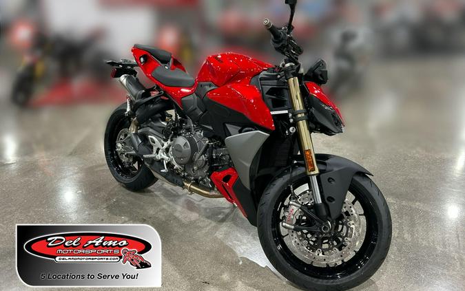 2026 Ducati STREETFIGHTER V2 896