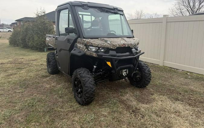 2019 Can-Am Defender XT CAB HD10 Mossy Oak Break-Up Country C