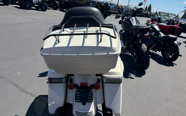 2018 Harley-Davidson Street Glide FLHXS Special