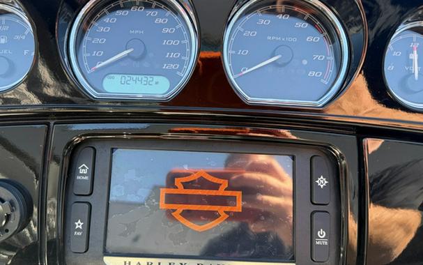 2018 Harley-Davidson Street Glide FLHXS Special
