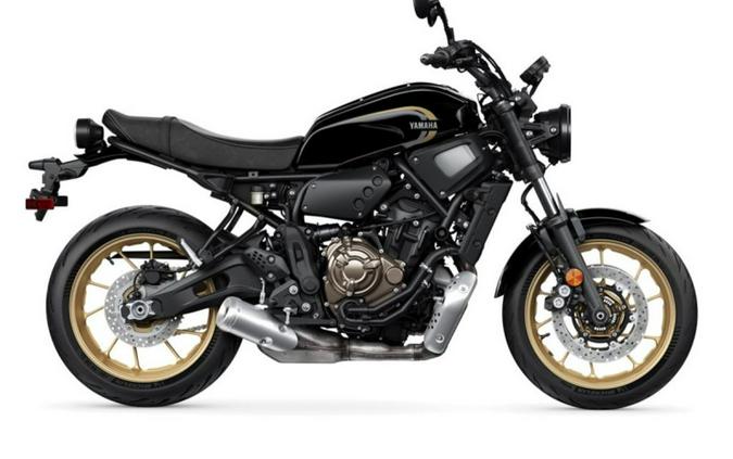 2022 Yamaha XSR 700