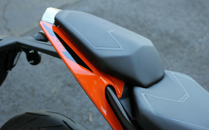 2023 KTM 390 Duke