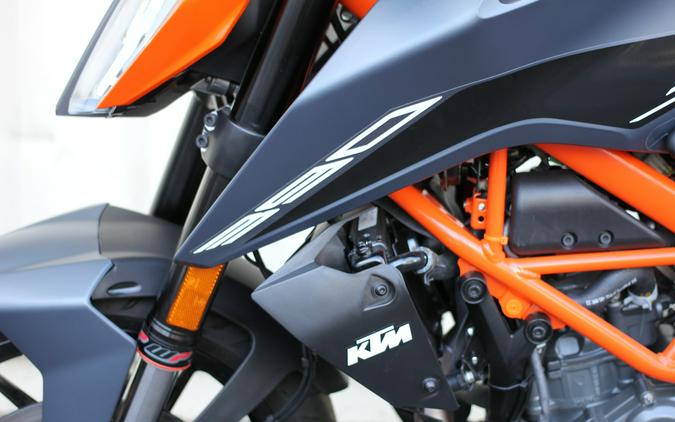 2023 KTM 390 Duke