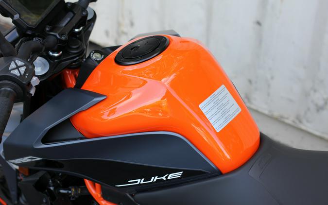 2023 KTM 390 Duke