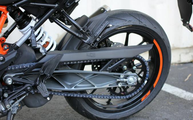 2023 KTM 390 Duke