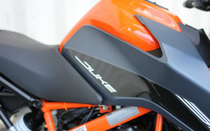 2023 KTM 390 Duke