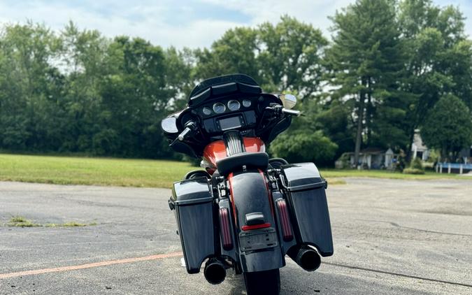 2017 Harley-Davidson CVO™ Street Glide Sunburst Orange/Starfire Black with C