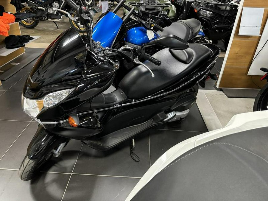 2013 Honda® PCX150