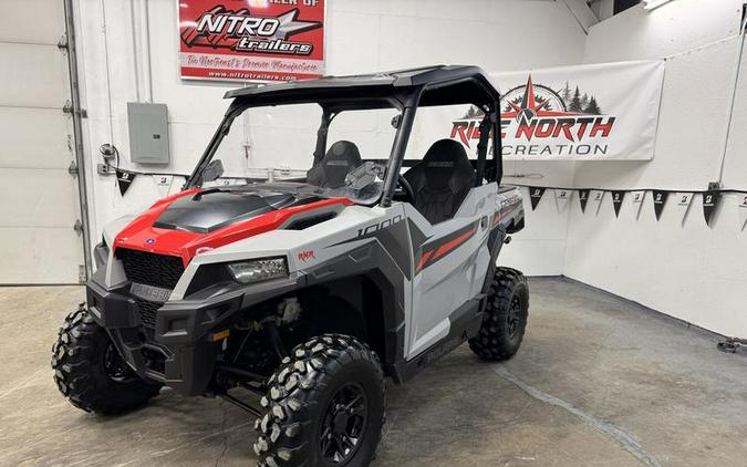 2025 Polaris® General 1000 Sport